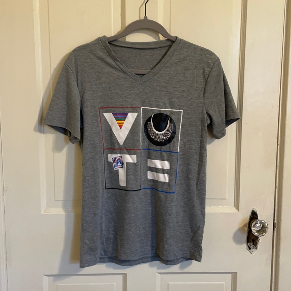 NWOT VOTE V-Neck t-shirt